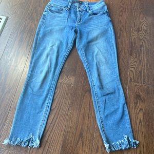 Lucky brand jean- great condition